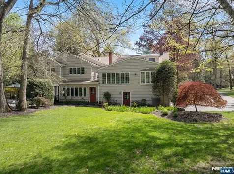 7 Douglas Terrace Woodcliff Lake NJ 07677