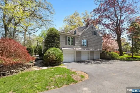7 Douglas Terrace Woodcliff Lake NJ 07677