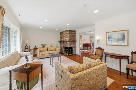7 Douglas Terrace Woodcliff Lake NJ 07677