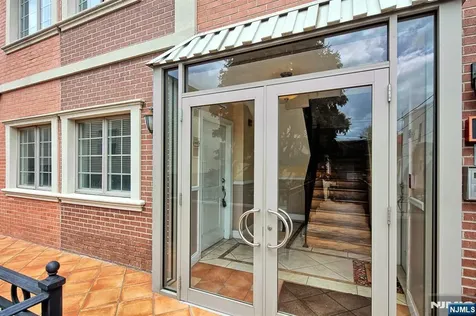 124 68th Street Guttenberg NJ 07093