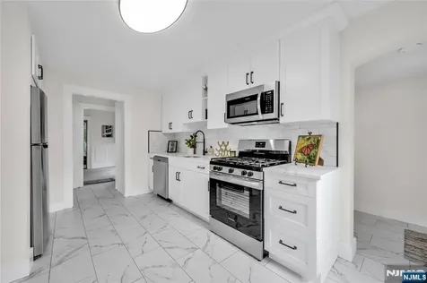 23 Maple Street Ramsey NJ 07446