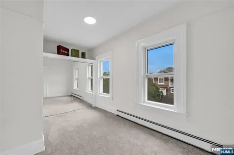 23 Maple Street Ramsey NJ 07446