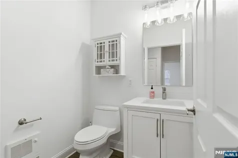 5301 Richmond Road West Milford NJ 07480
