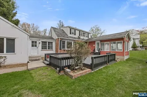 452 Harriot Avenue Harrington Park NJ 07640