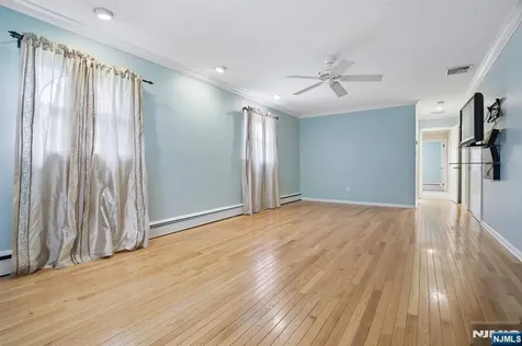 312 Lenox Avenue Pompton Lakes NJ 07442