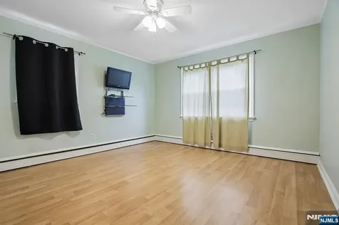 312 Lenox Avenue Pompton Lakes NJ 07442