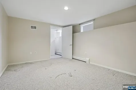 312 Lenox Avenue Pompton Lakes NJ 07442