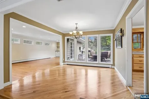 312 Lenox Avenue Pompton Lakes NJ 07442