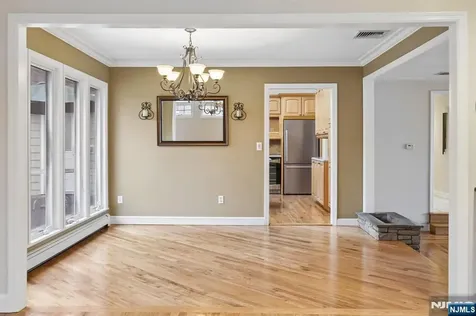 312 Lenox Avenue Pompton Lakes NJ 07442