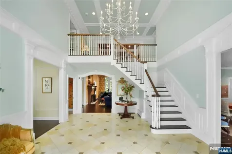 309 Waterview Drive Franklin Lakes NJ 07417