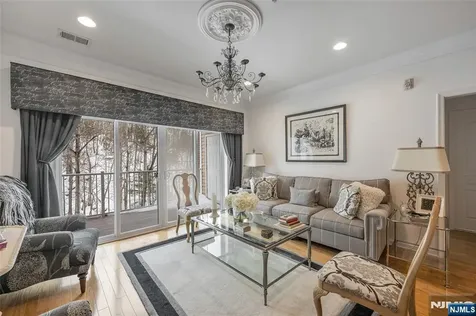 3213 Warrens Way Wanaque NJ 07465