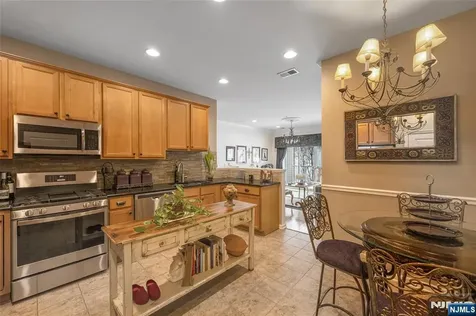 3213 Warrens Way Wanaque NJ 07465