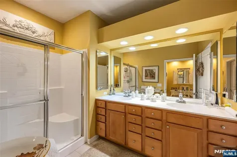 3213 Warrens Way Wanaque NJ 07465
