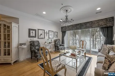3213 Warrens Way Wanaque NJ 07465