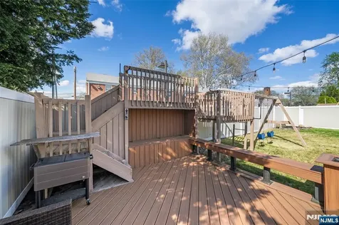 51 New Jersey Avenue Bergenfield NJ 07621