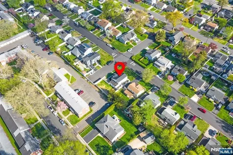51 New Jersey Avenue Bergenfield NJ 07621