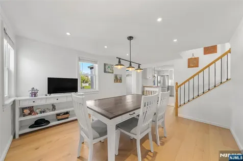 51 New Jersey Avenue Bergenfield NJ 07621