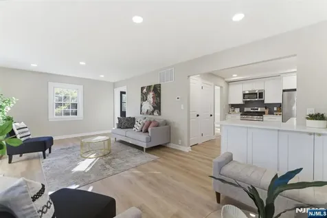 224 Godwin Avenue Wyckoff NJ 07481