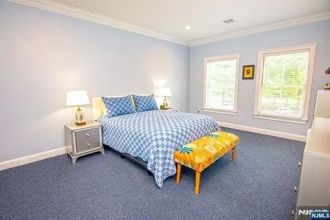 5 Tenakill Park Cresskill NJ 07626