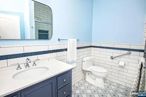 5 Tenakill Park Cresskill NJ 07626