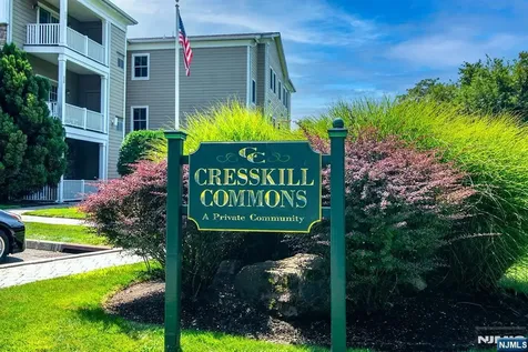 5 Tenakill Park Cresskill NJ 07626