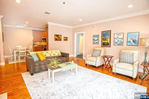 5 Tenakill Park Cresskill NJ 07626
