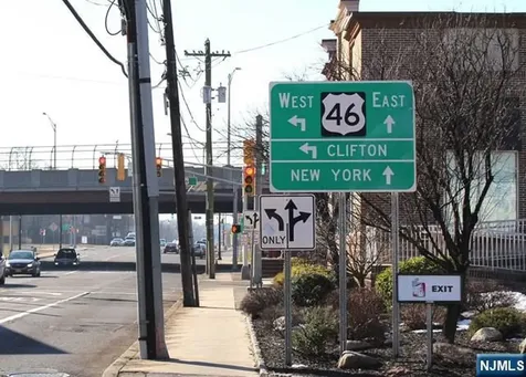 13 Roosevelt Avenue Lodi NJ 07644