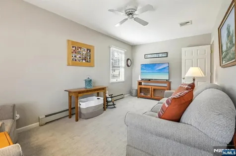 30 Lincoln Place Waldwick NJ 07463