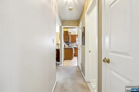 30 Lincoln Place Waldwick NJ 07463