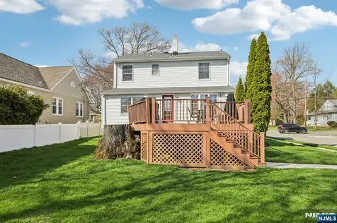30 Lincoln Place Waldwick NJ 07463