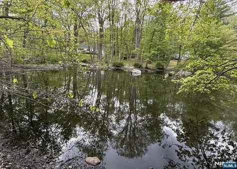 1138 High Mountain Road Franklin Lakes NJ 07417