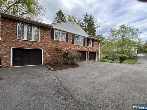 1138 High Mountain Road Franklin Lakes NJ 07417