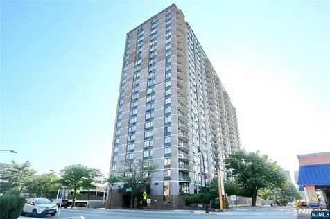 770 Anderson Avenue Cliffside Park NJ 07010
