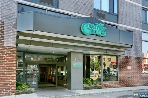 770 Anderson Avenue Cliffside Park NJ 07010