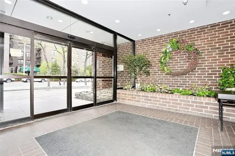 770 Anderson Avenue Cliffside Park NJ 07010