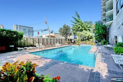 770 Anderson Avenue Cliffside Park NJ 07010