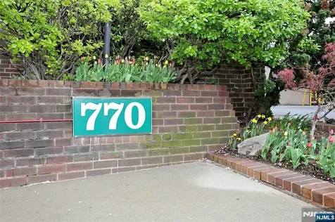 770 Anderson Avenue Cliffside Park NJ 07010