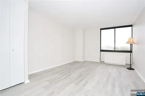 770 Anderson Avenue Cliffside Park NJ 07010