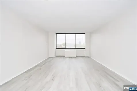 770 Anderson Avenue Cliffside Park NJ 07010