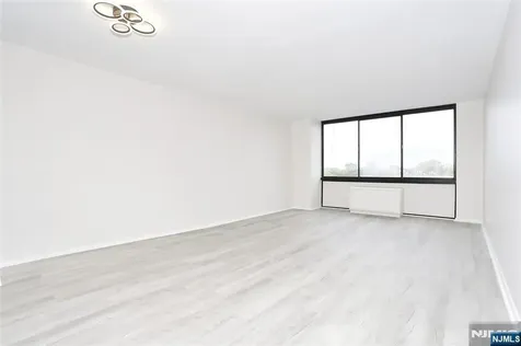 770 Anderson Avenue Cliffside Park NJ 07010