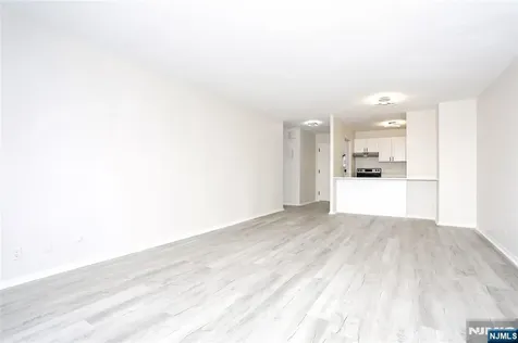 770 Anderson Avenue Cliffside Park NJ 07010