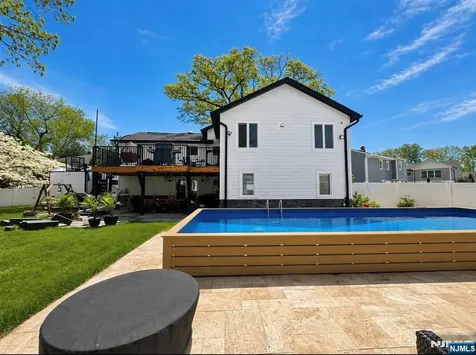 157 Atkins Terrace East Rutherford NJ 07073