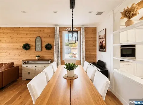 157 Atkins Terrace East Rutherford NJ 07073