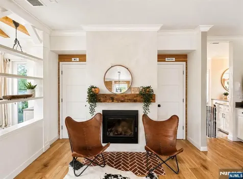157 Atkins Terrace East Rutherford NJ 07073