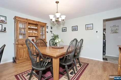 3 Brookside Heights Wanaque NJ 07465