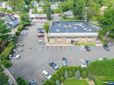 385 Maple Avenue Glen Rock NJ 07452
