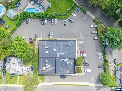 385 Maple Avenue Glen Rock NJ 07452
