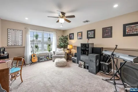 6 Grove Road Jefferson Township NJ 07438