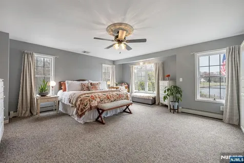 6 Grove Road Jefferson Township NJ 07438