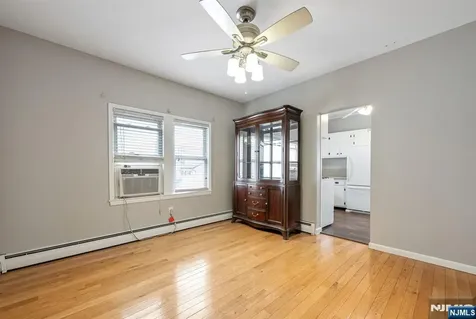 20 Catherine Avenue Saddle Brook NJ 07663